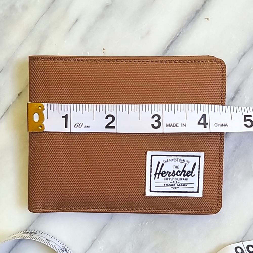 Herschel Supply Co. Roy Wallet  w/ RFID technology - Picture 8 of 10
